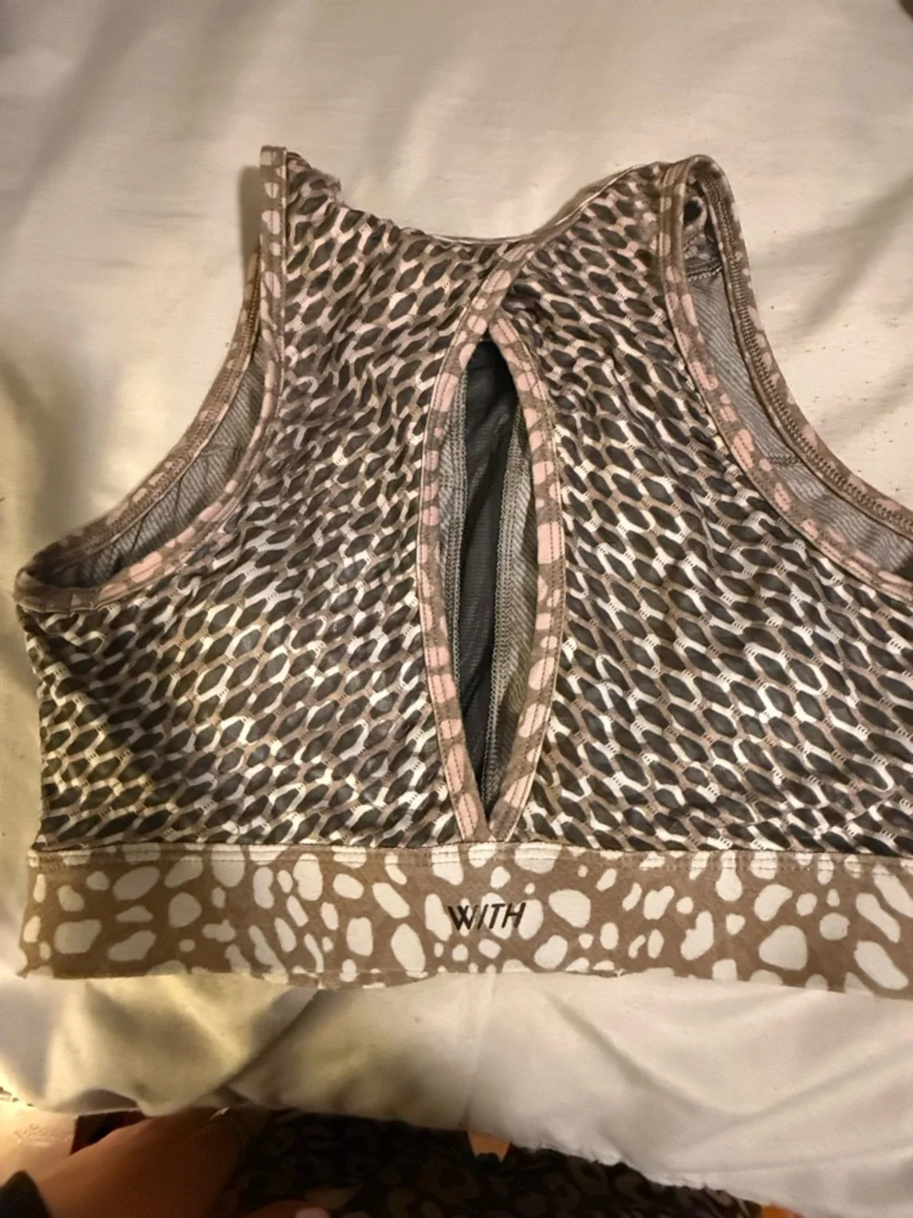 Peloton Gray and Pink Leopard-Print Workout Set - Crop Top & Leggings